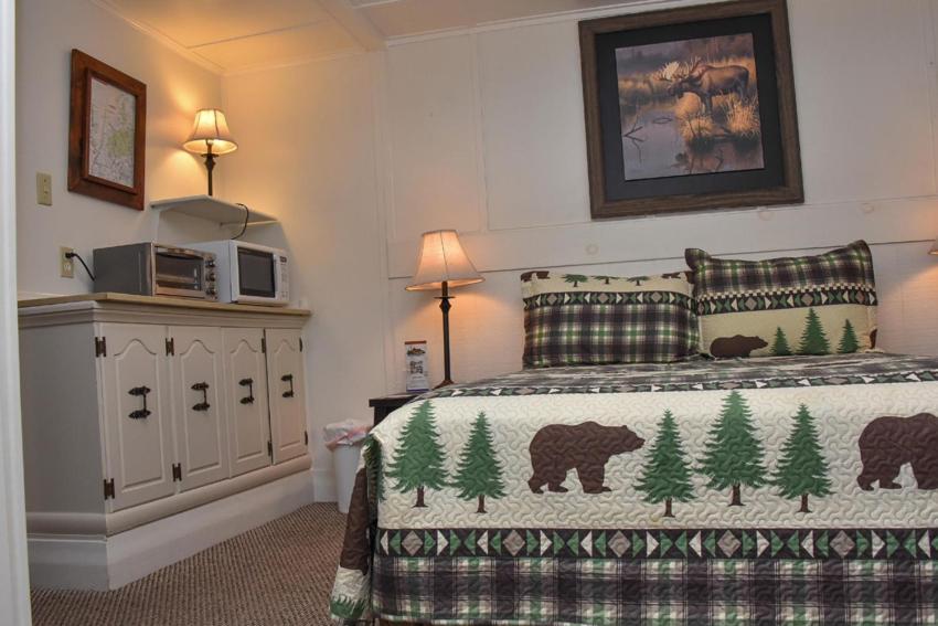 Adirondack Sunrise Lodge Lake George Eksteriør billede